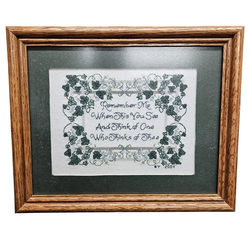 VTG Remember Me‎ Ivy Cross Stitch Tapestry 2004 Medium Framed Wall Art